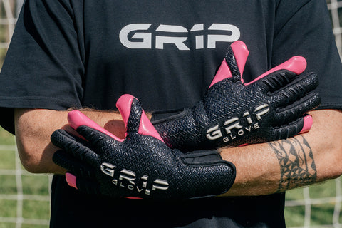 2026 GR1P Glove - Fucsia