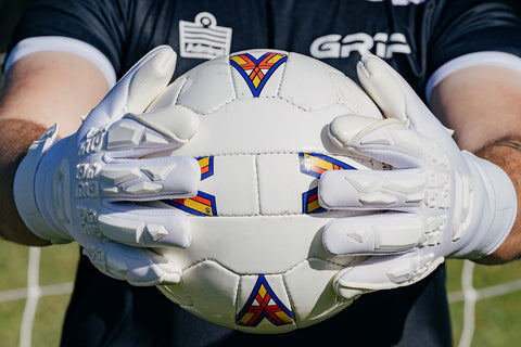 2023 GR1P Glove - Bianco