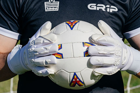 2023 GR1P Glove - Bianco