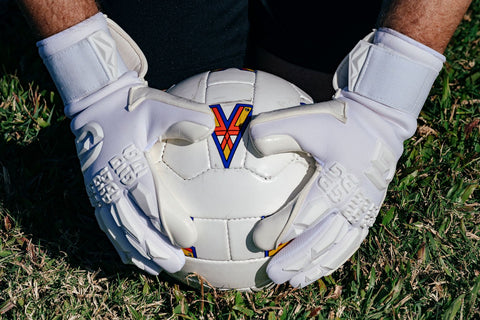 2023 GR1P Glove - Bianco