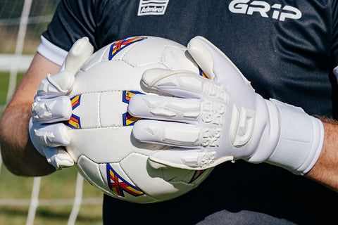 2023 GR1P Glove - Bianco