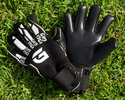 2023 GR1P Glove - Black